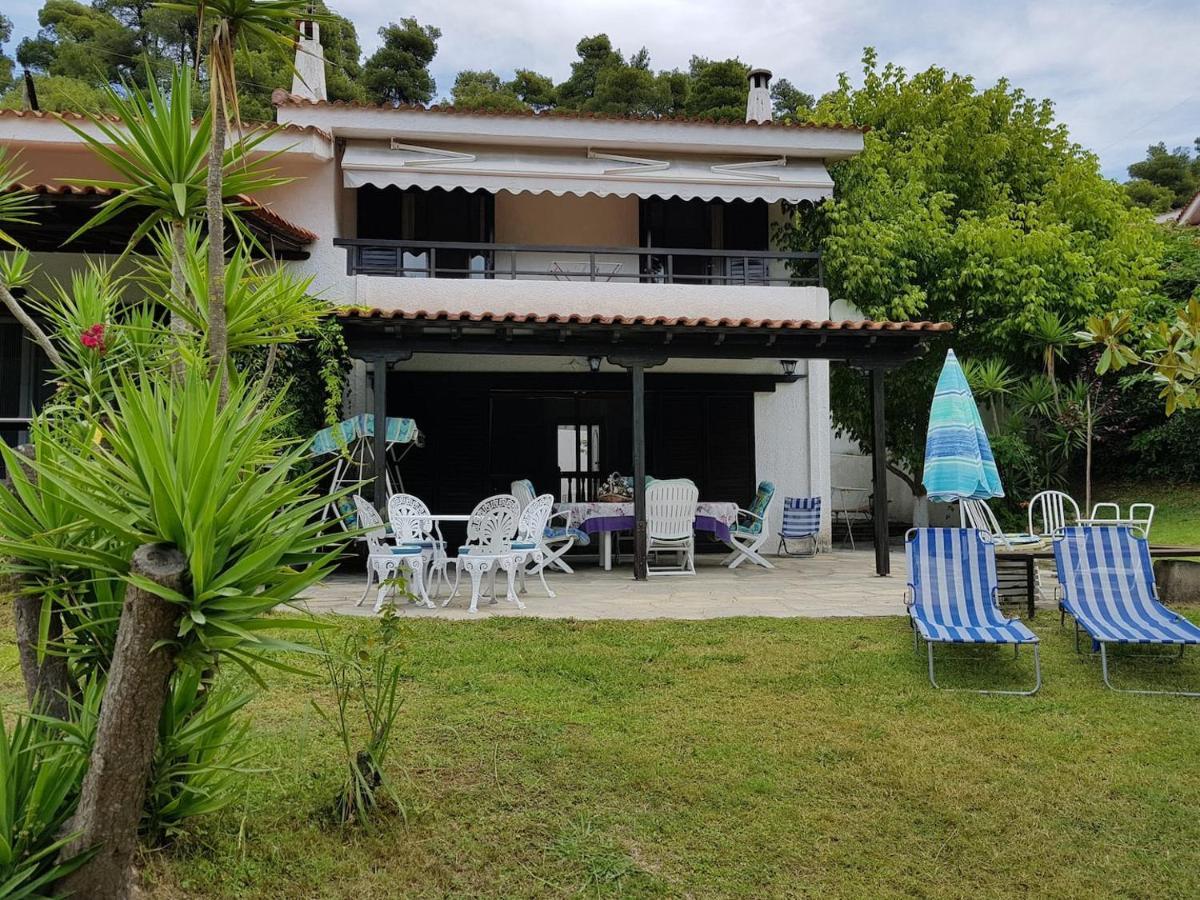 Beachfront Villa 100M From Sea For Up To 10 Guests Siviri Exterior foto