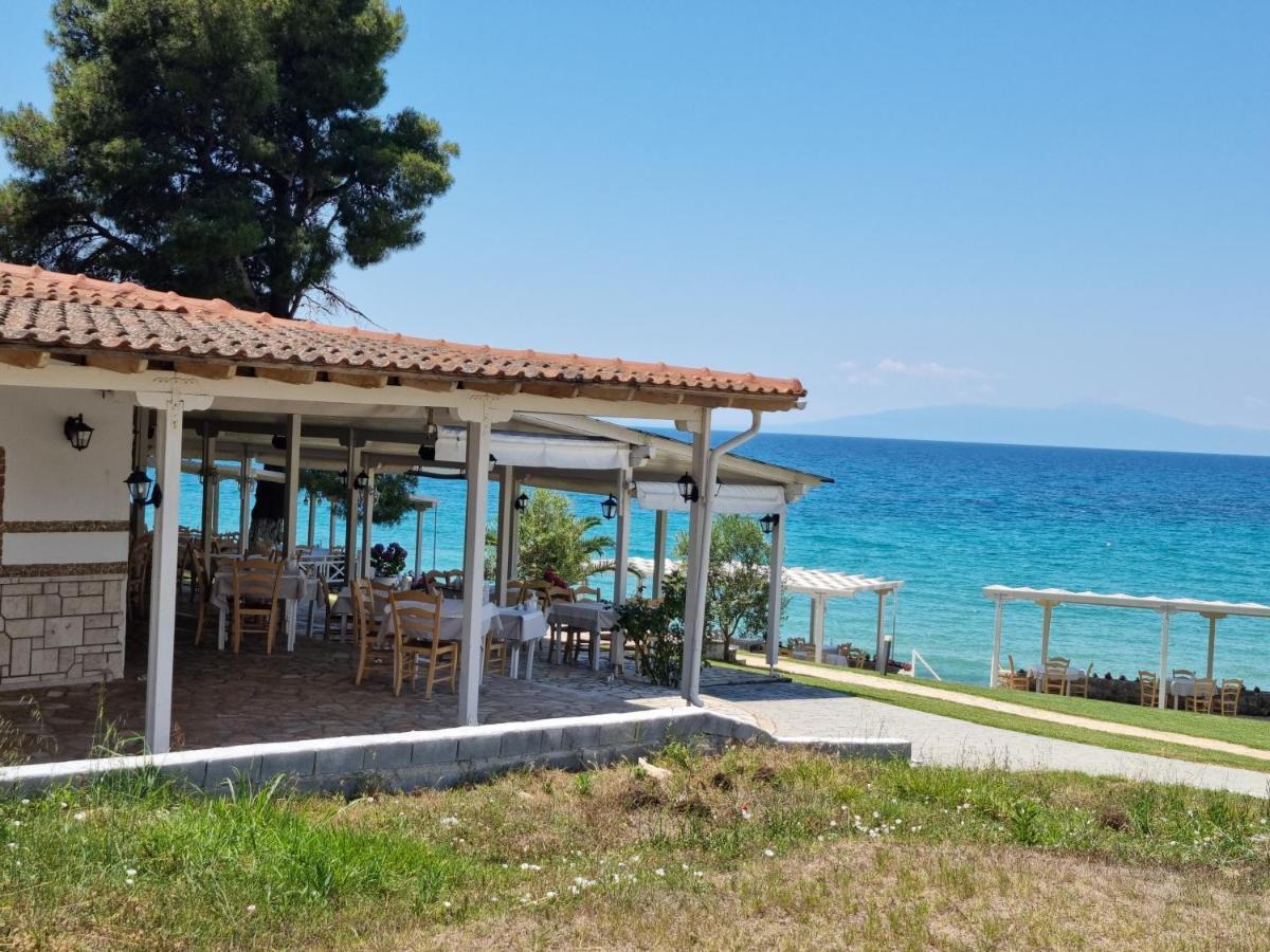 Beachfront Villa 100M From Sea For Up To 10 Guests Siviri Exterior foto