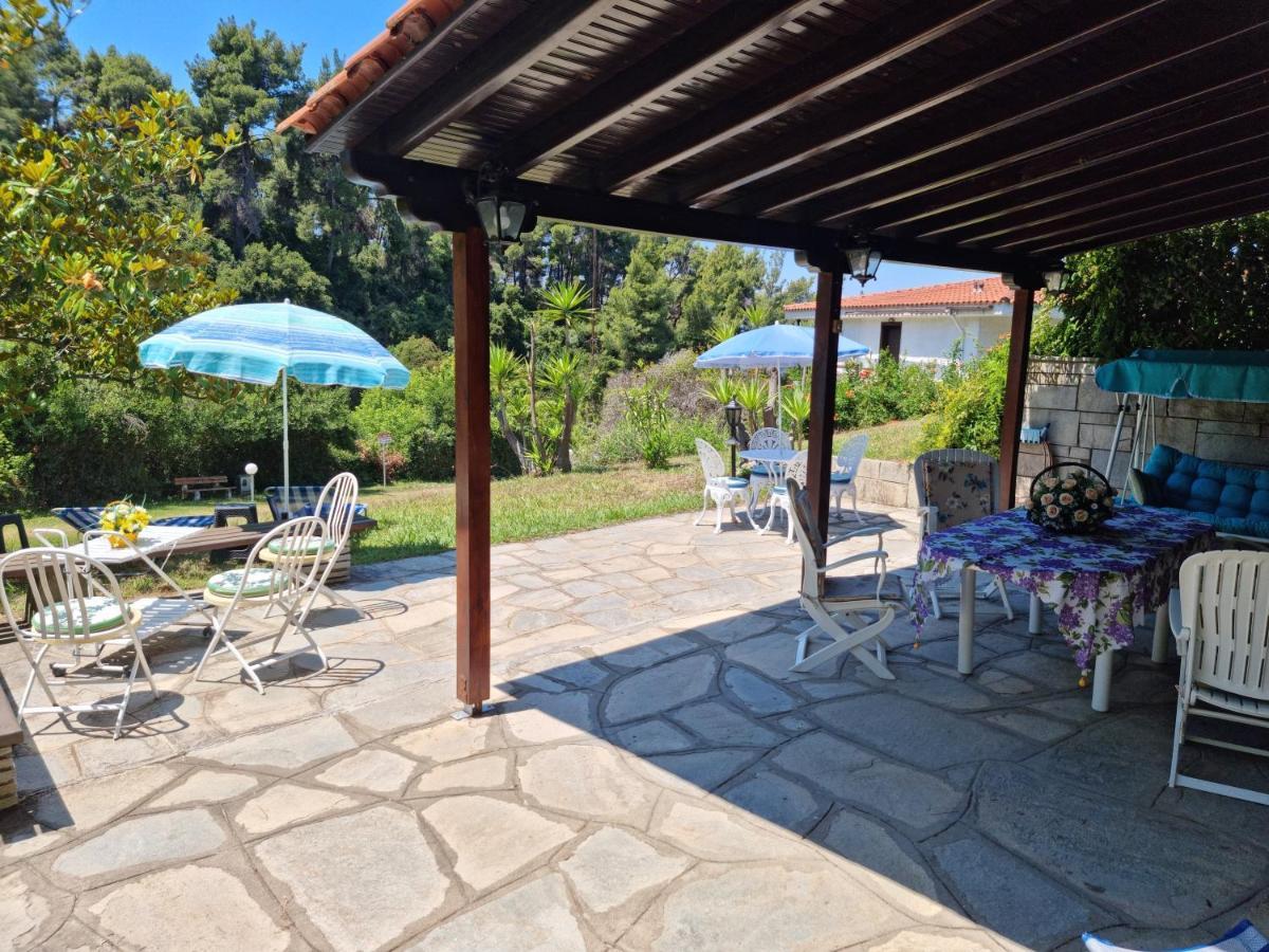 Beachfront Villa 100M From Sea For Up To 10 Guests Siviri Exterior foto